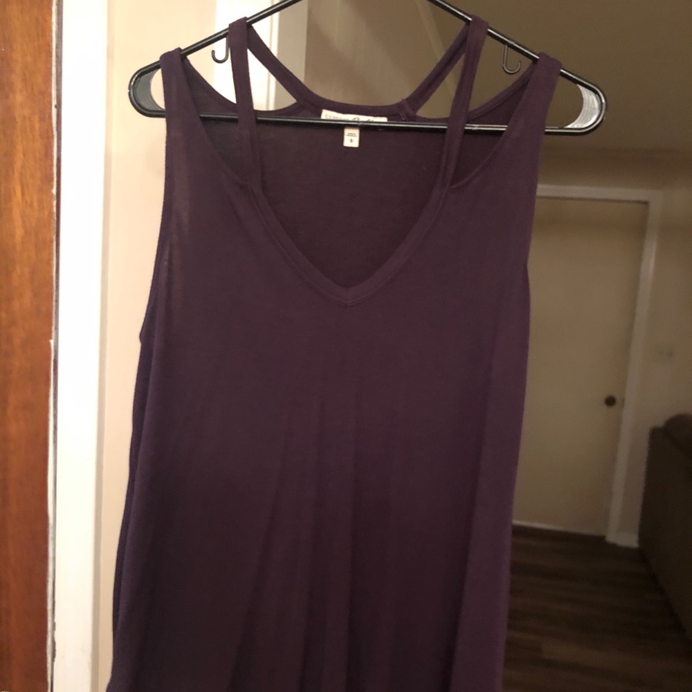 Loose fitting plum cut out tank top